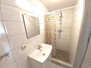 Апартаменты Lampedziai Apartment Каунас Апартаменты-студио-18